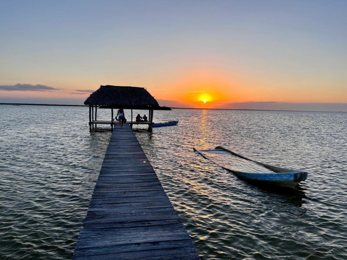 Dos Mares Barefoot Hotel El Cuyo Luaran gambar